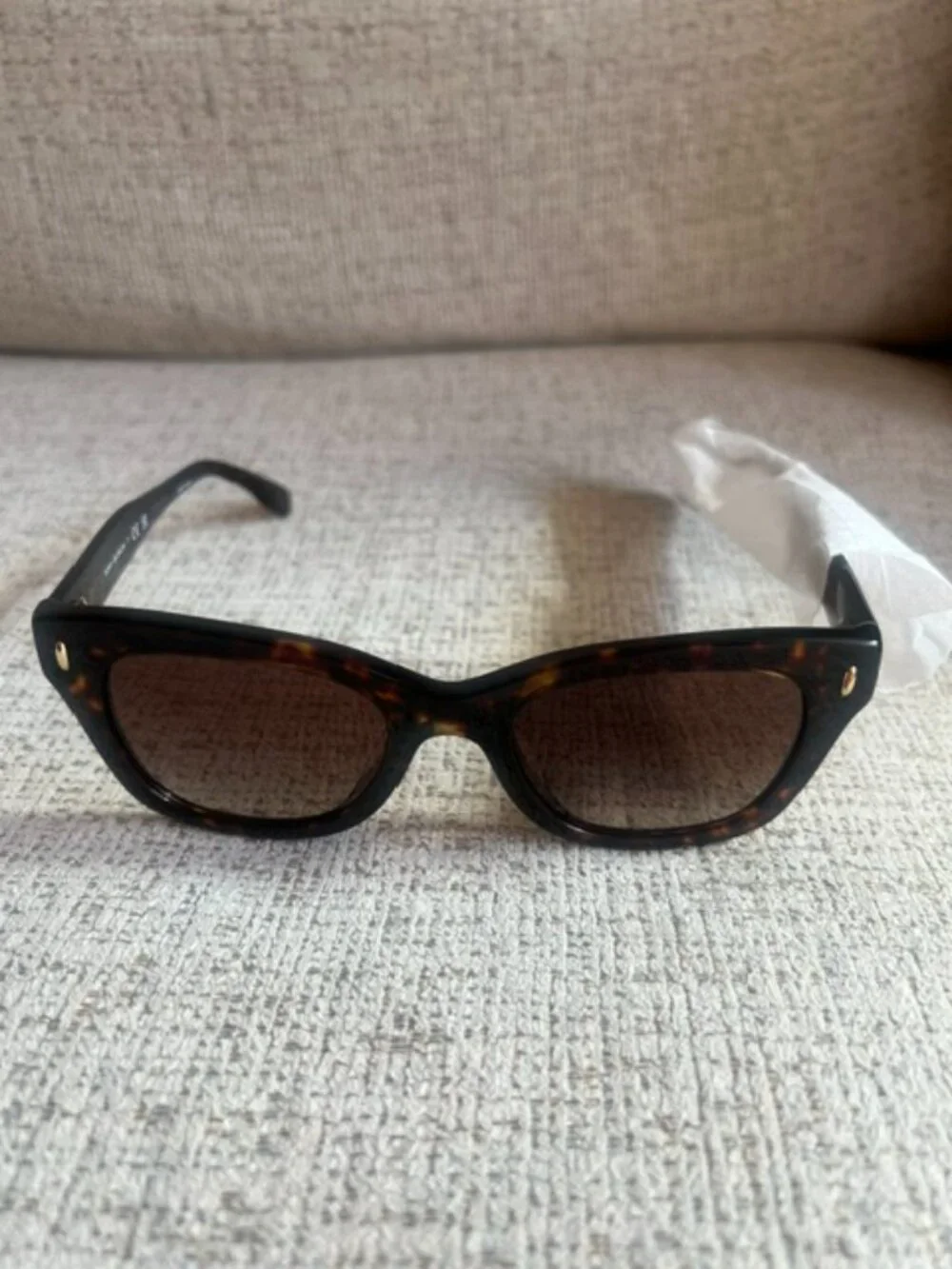 BRAND NEW TORY BURCH SUNGLASSES 0TY7225U